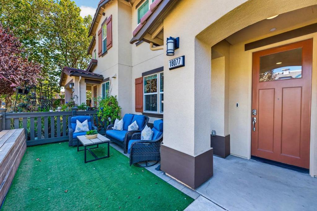 18077 Monterey Road Property Photo 5