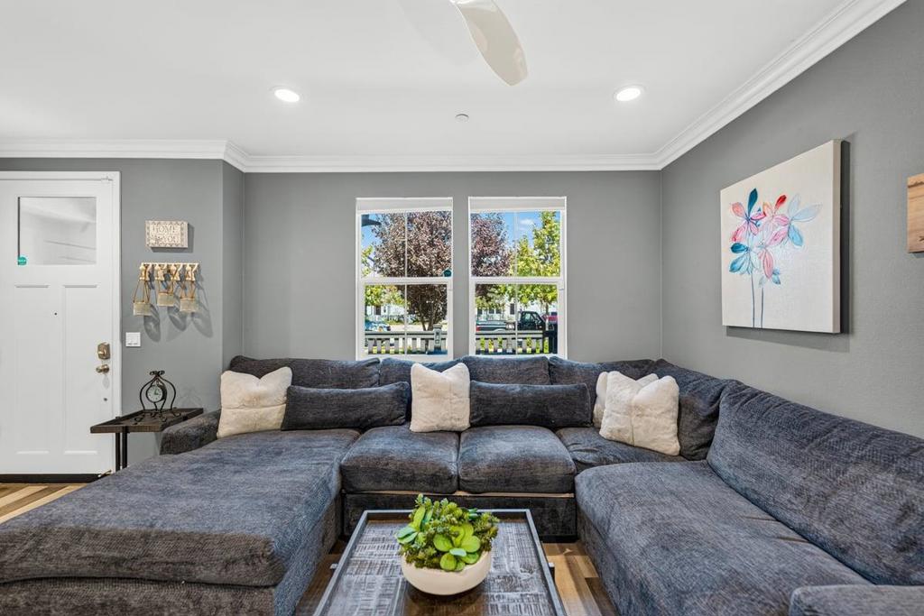 18077 Monterey Road Property Photo 13