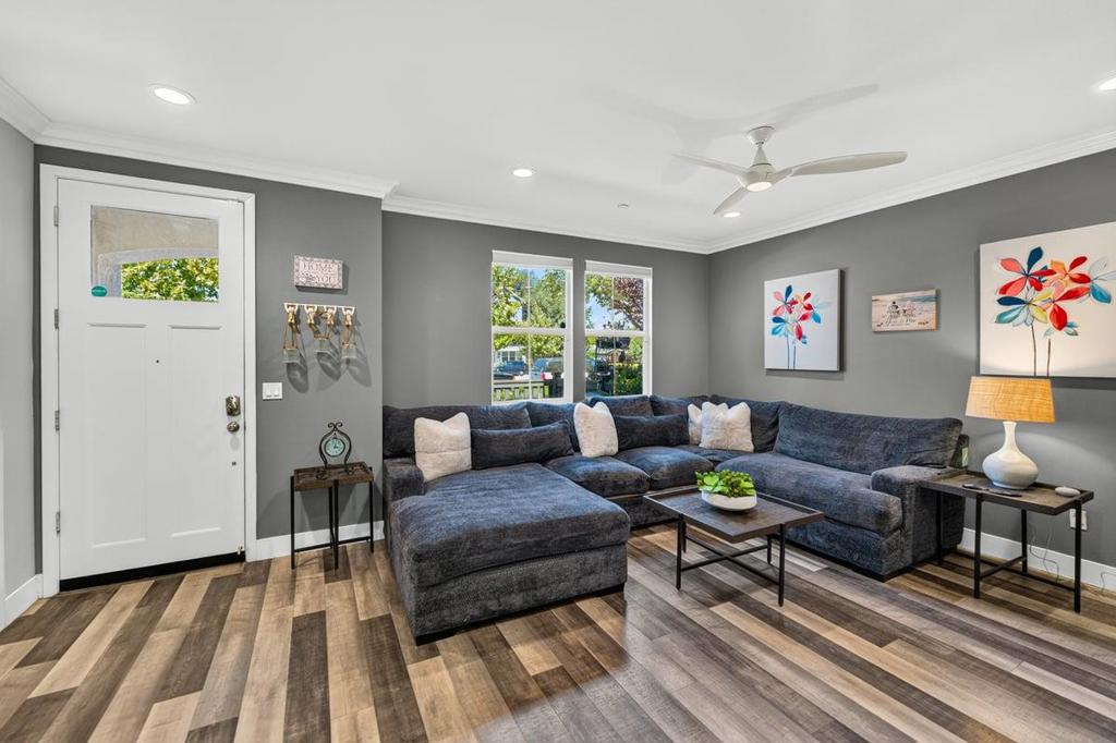 18077 Monterey Road Property Photo 14