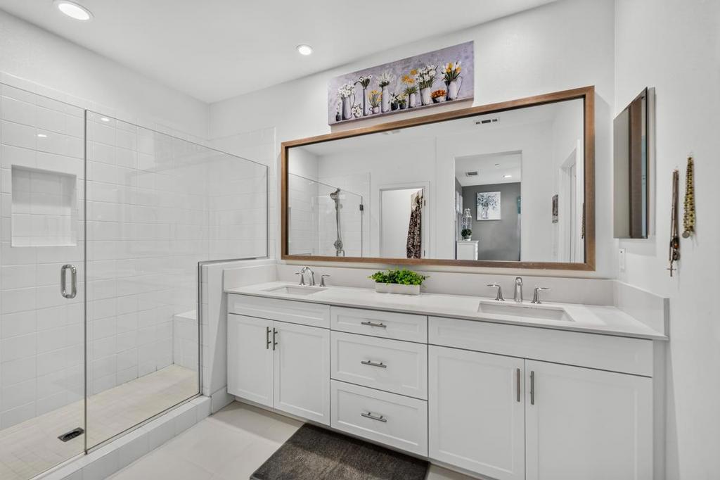 18077 Monterey Road Property Photo 34