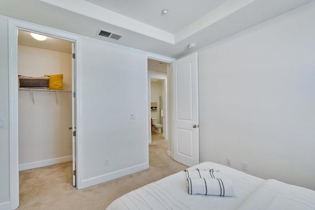 1256 Water Lily Way Property Photo 28