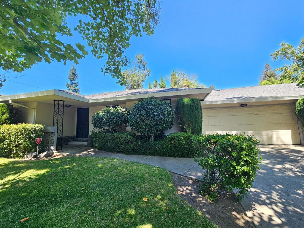 4418 Euclid Avenue Property Photo 1