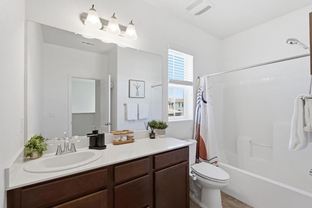7721 Sumac Place Property Photo 25