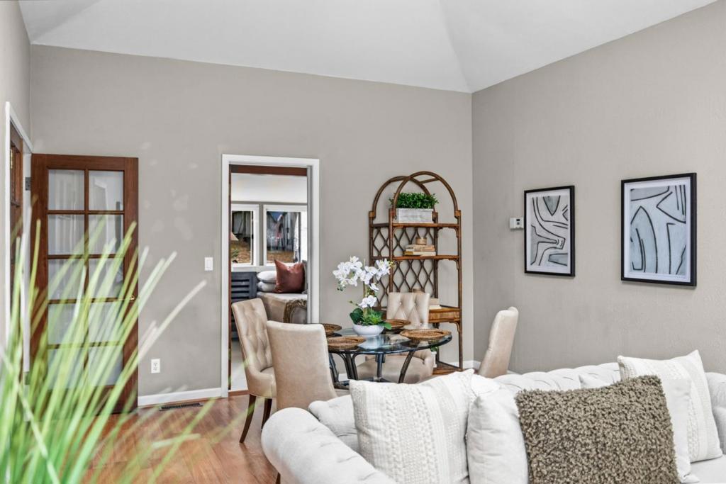 226 Walnut Street Property Photo 10