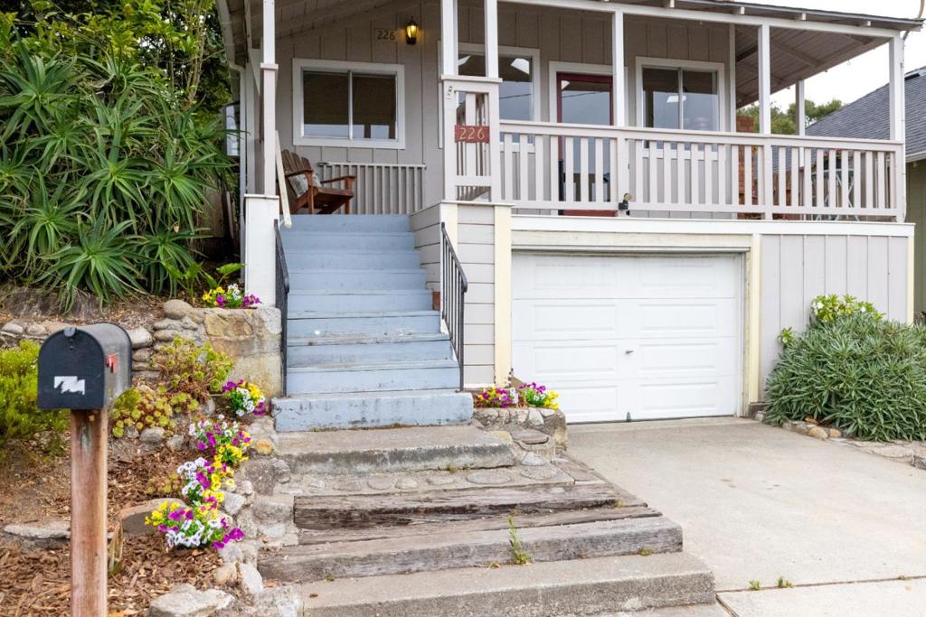 226 Walnut Street Property Photo 41