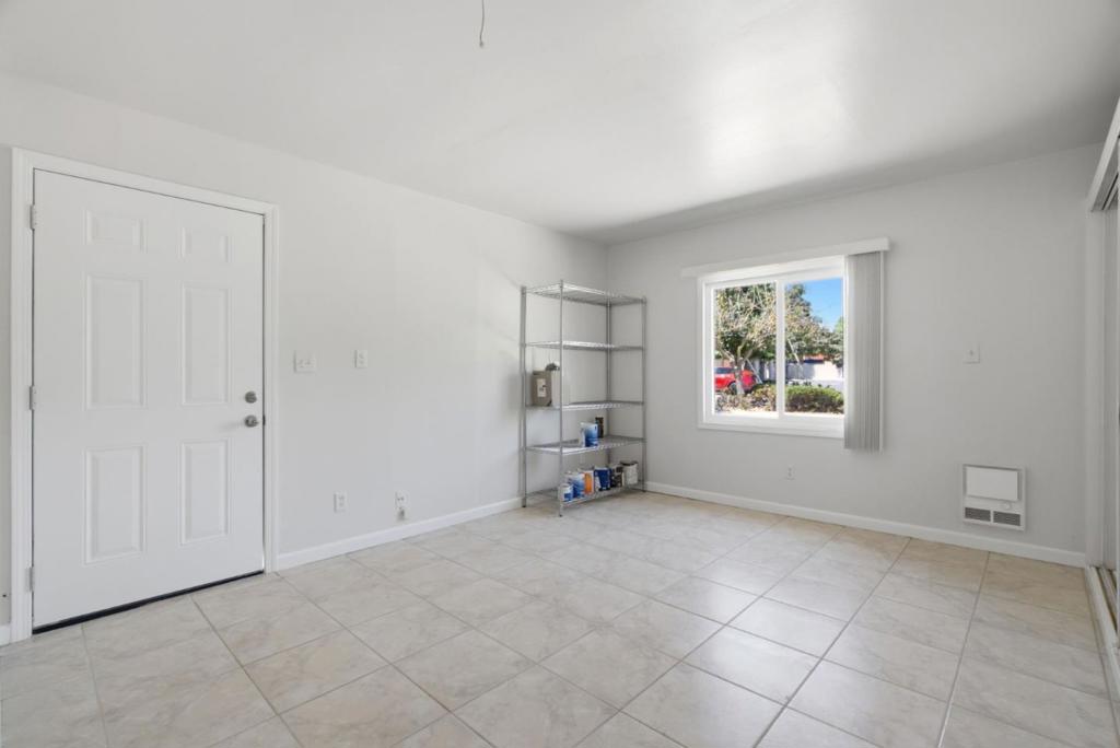 10010 Bret Avenue Property Photo 13