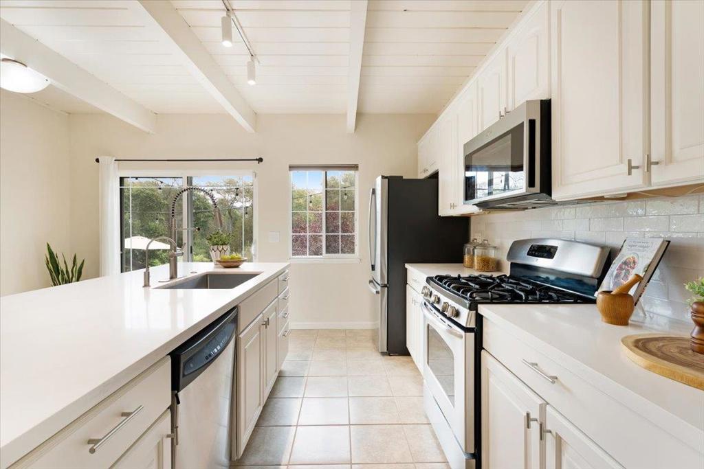 853 Old San Jose Road Property Photo 17