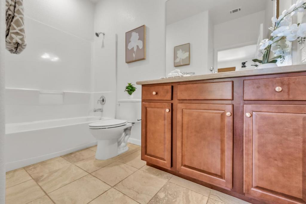 2799 Montecito Vista Way Property Photo 10