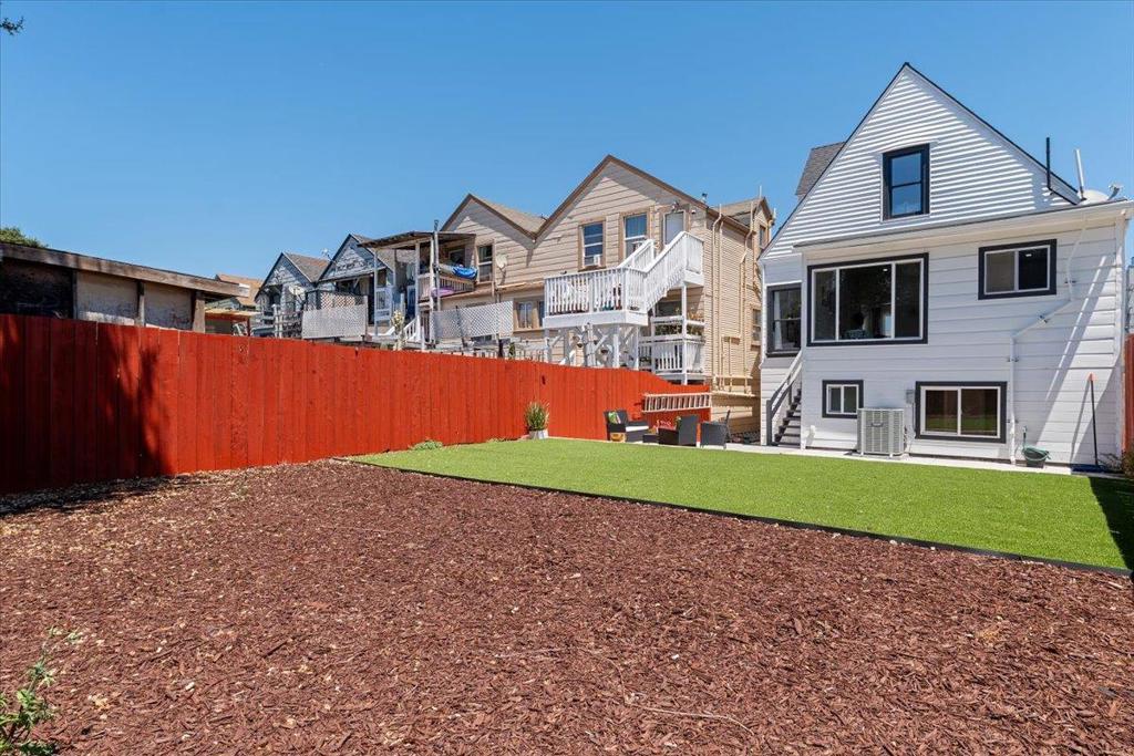 1737 Mckinnon Property Photo 39