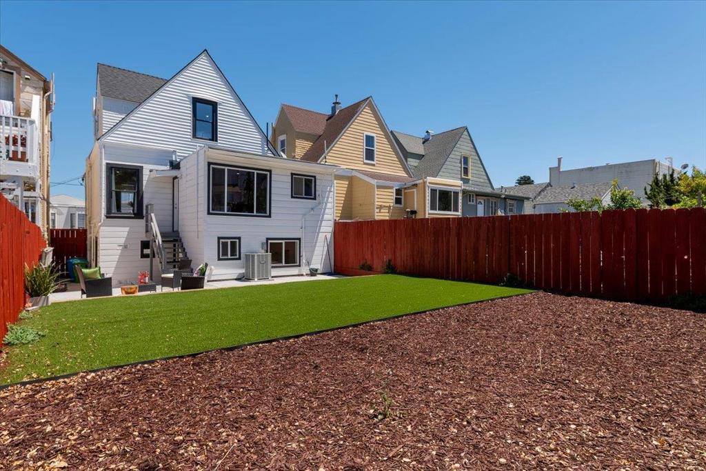 1737 Mckinnon Property Photo 41