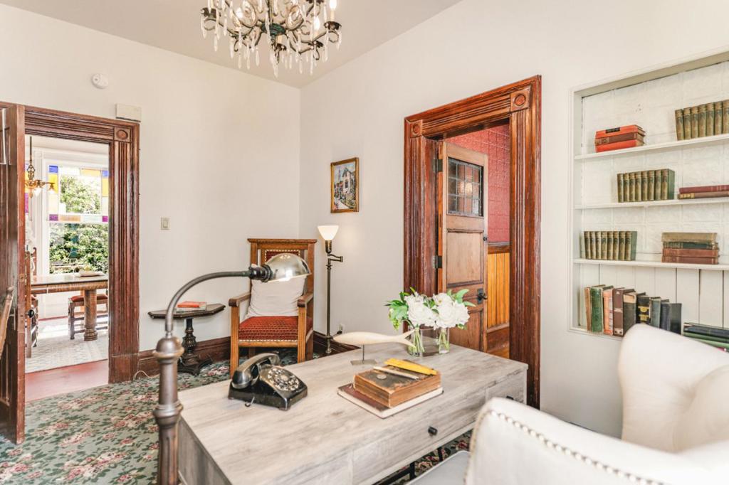 1051 Harrison Street Property Photo 19