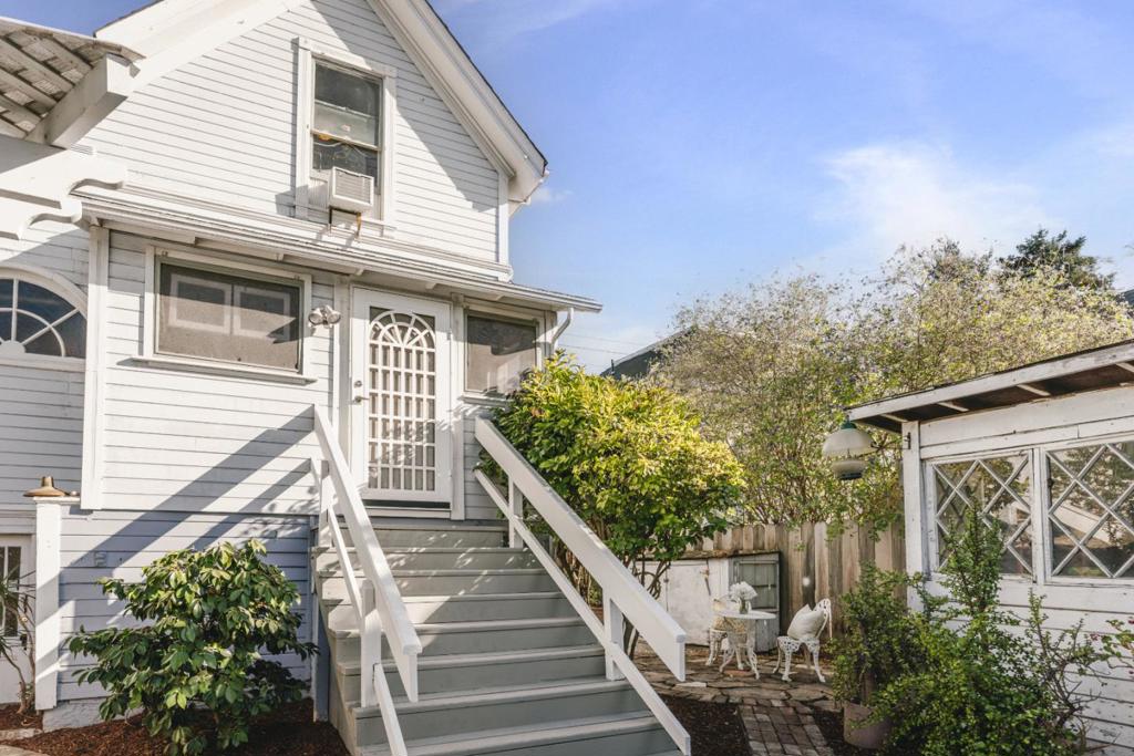 1051 Harrison Street Property Photo 60