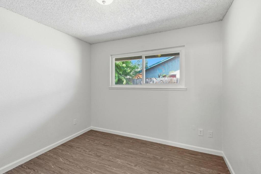 8711 Kelley Drive Property Photo 12