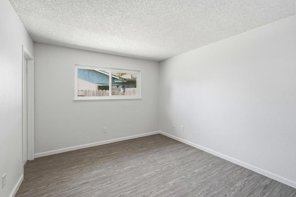 8711 Kelley Drive Property Photo 15