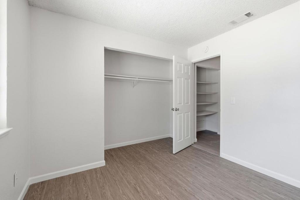 8711 Kelley Drive Property Photo 18