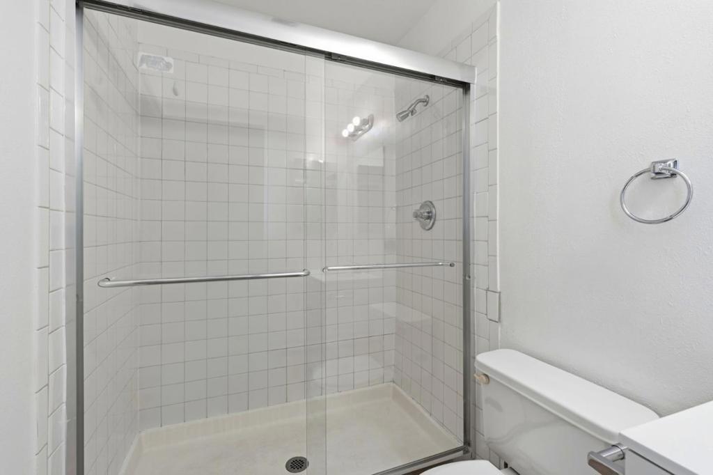 8711 Kelley Drive Property Photo 20
