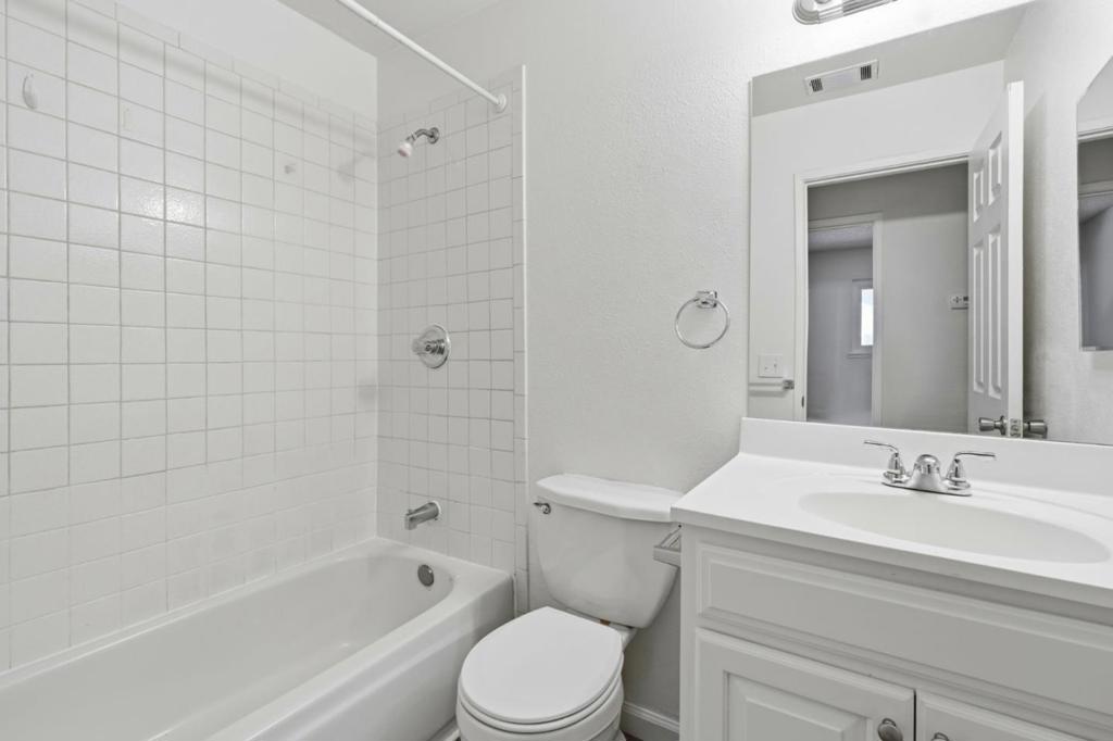 8711 Kelley Drive Property Photo 21