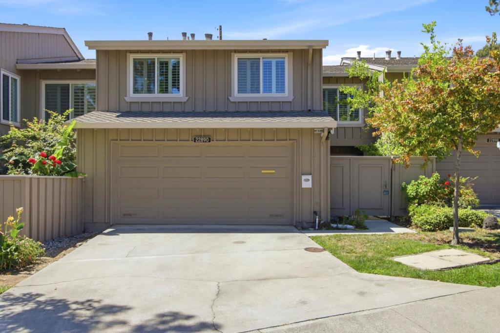 22890 Cricket Hill Road Property Photo 1