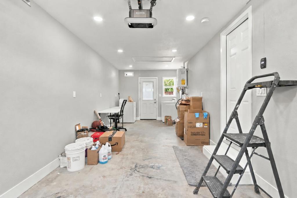 588 Borregas Avenue Property Photo 22