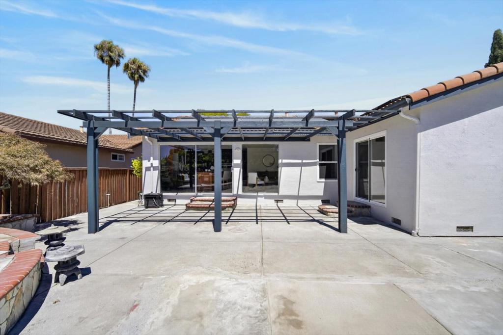 3362 Cropley Avenue Property Photo 43