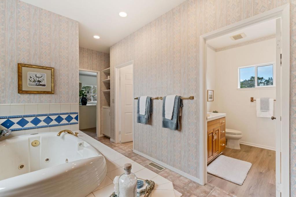6965 Carmel Valley Road Property Photo 31