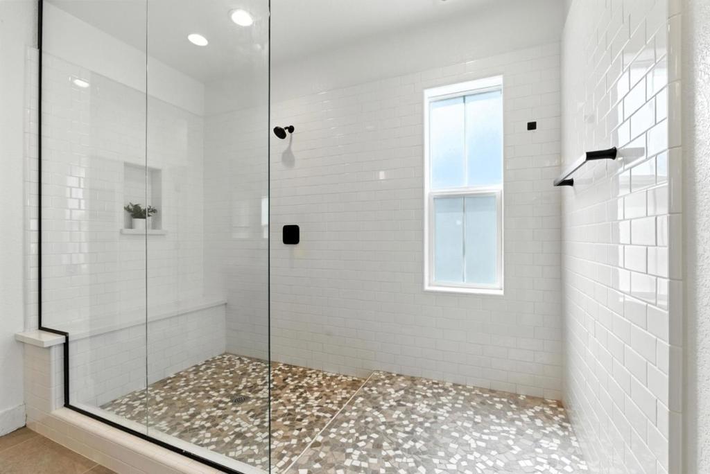 467 Halcyon Place Property Photo 65