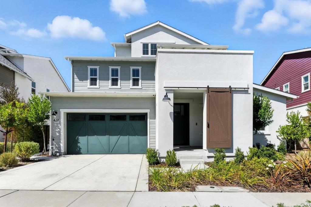 467 Halcyon Place Property Photo 89