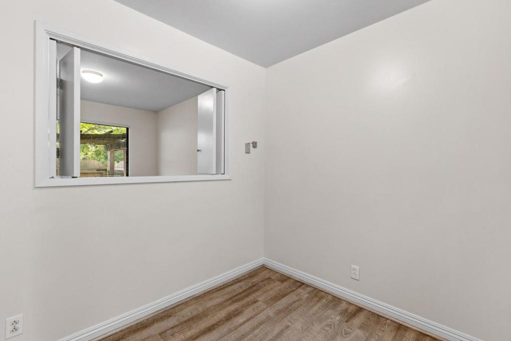 ML82056699 Property Photo 12