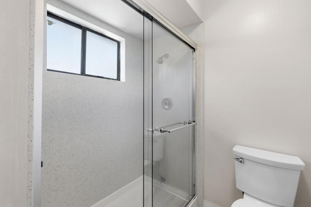 ML82056699 Property Photo 25