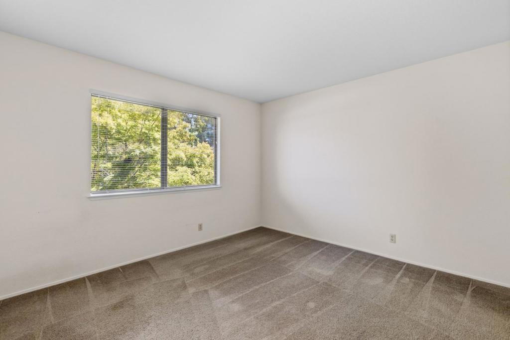 ML82056699 Property Photo 30