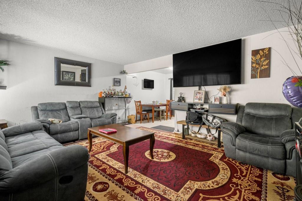 1128 Oakmont Drive Property Photo 28