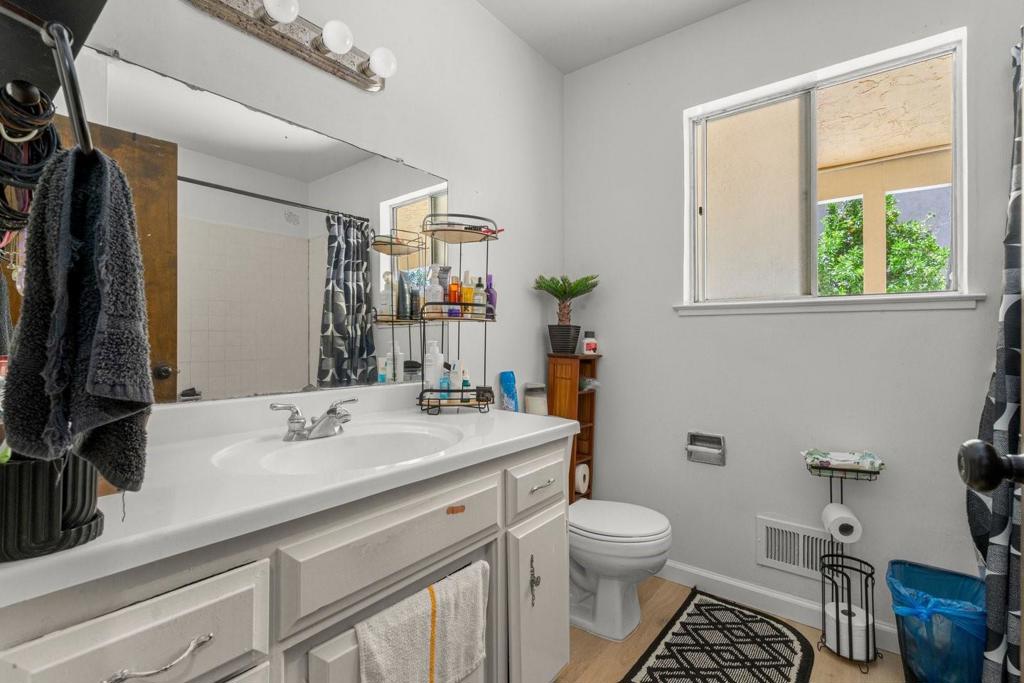 1128 Oakmont Drive Property Photo 38