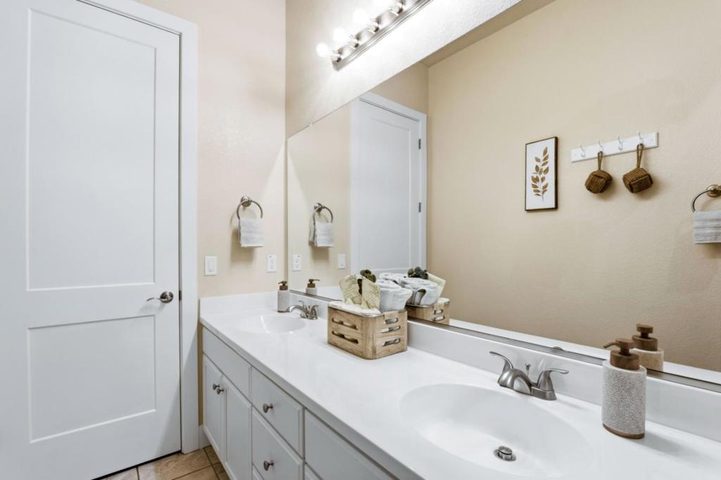 1436 Freestone Road Property Photo 45
