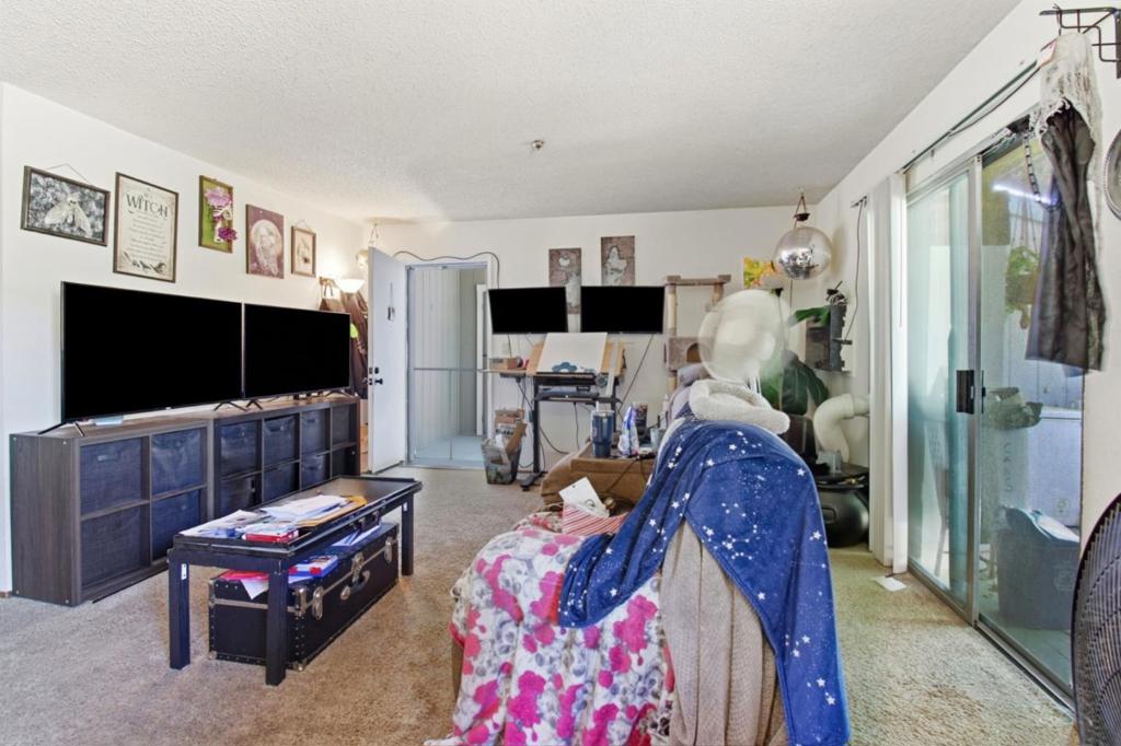 3530 Silver Oaks Way Property Photo 9