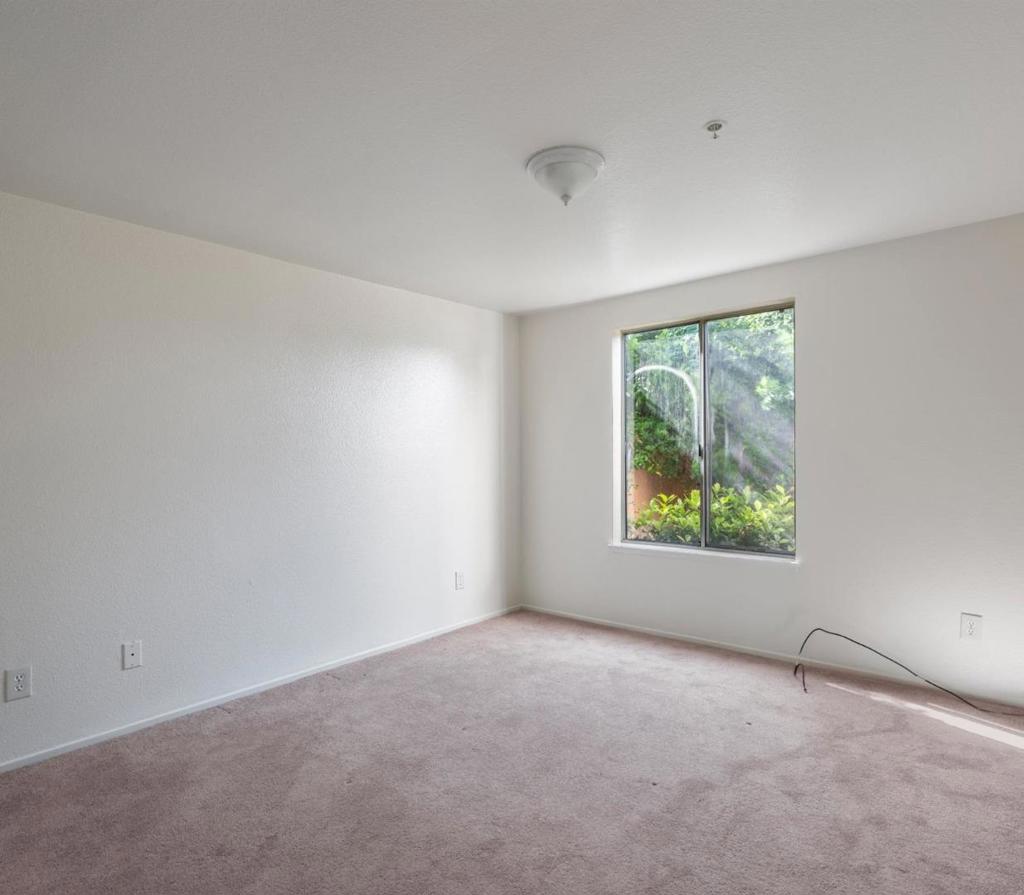 2001 Broadway Avenue Property Photo 19