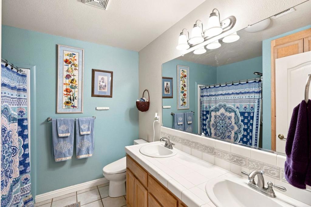 647 Elmwood Drive Property Photo 34