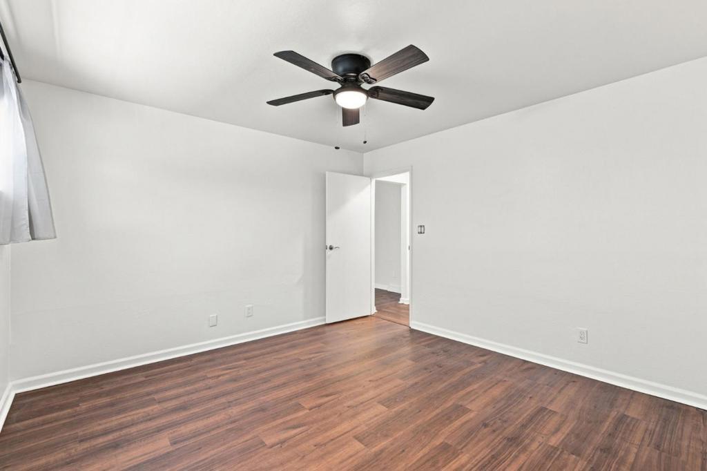 3877 Howe Street 108 Property Photo 17
