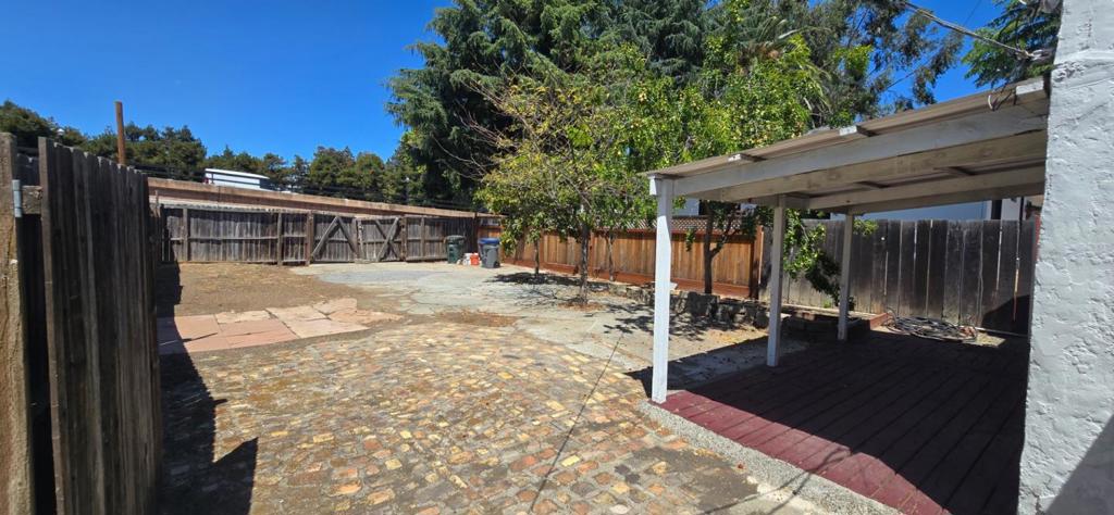 393 Beemer Avenue Property Photo 15