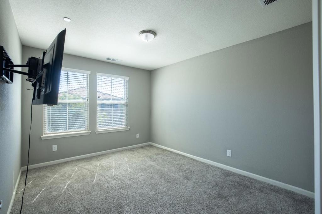 ML82056768 Property Photo 10