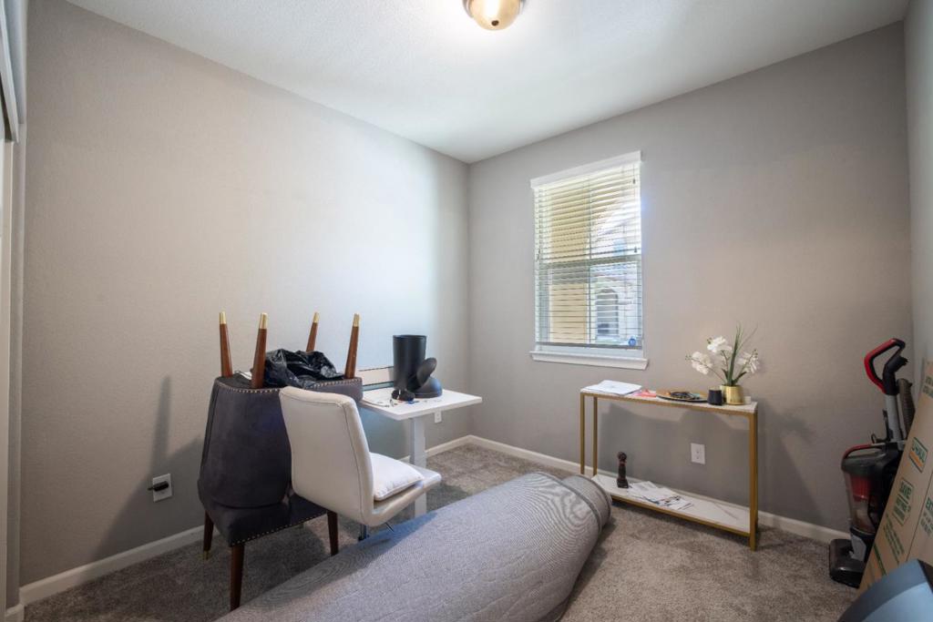 ML82056768 Property Photo 26