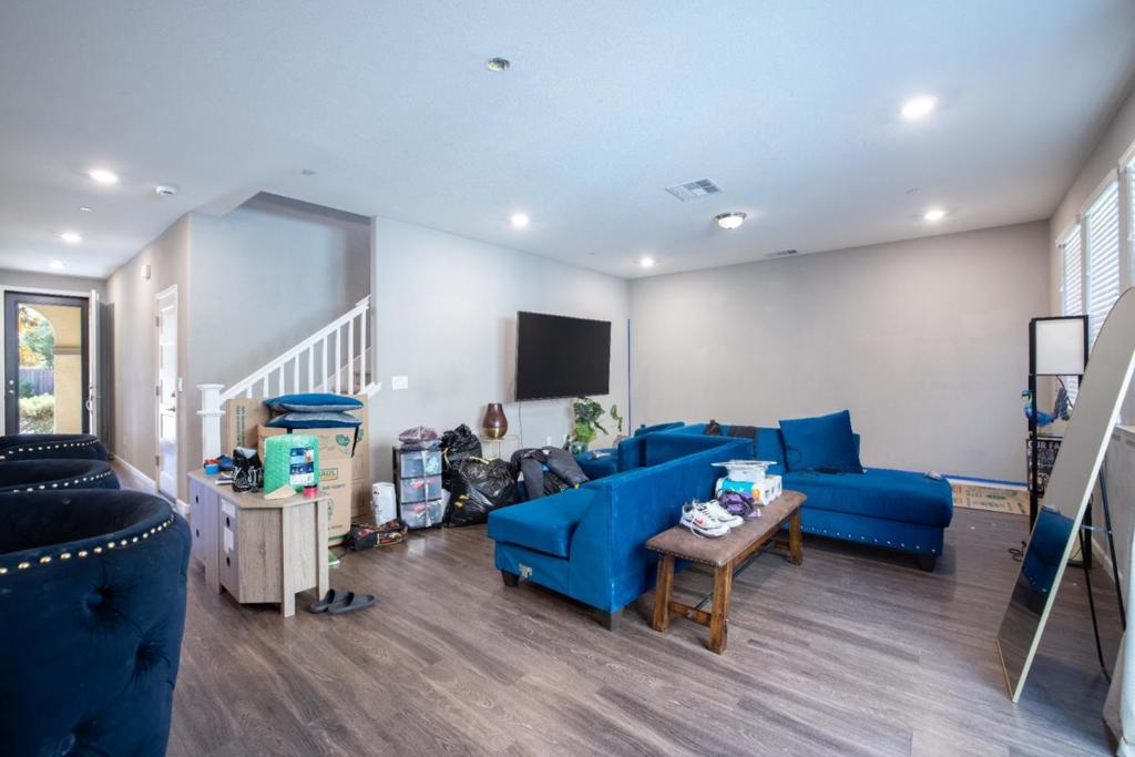 ML82056768 Property Photo 36