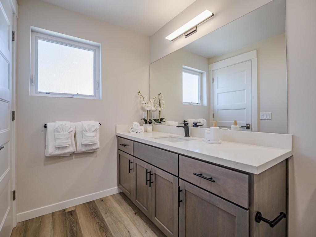 126 Aptos Village Way 3 Property Photo 8