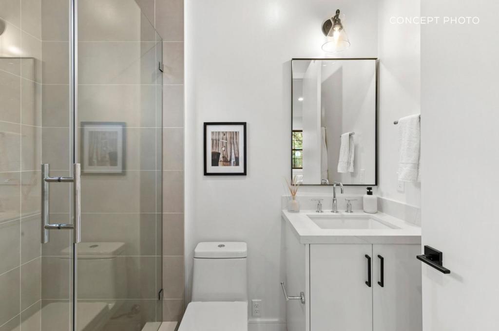 2045 Helena Way Property Photo 12