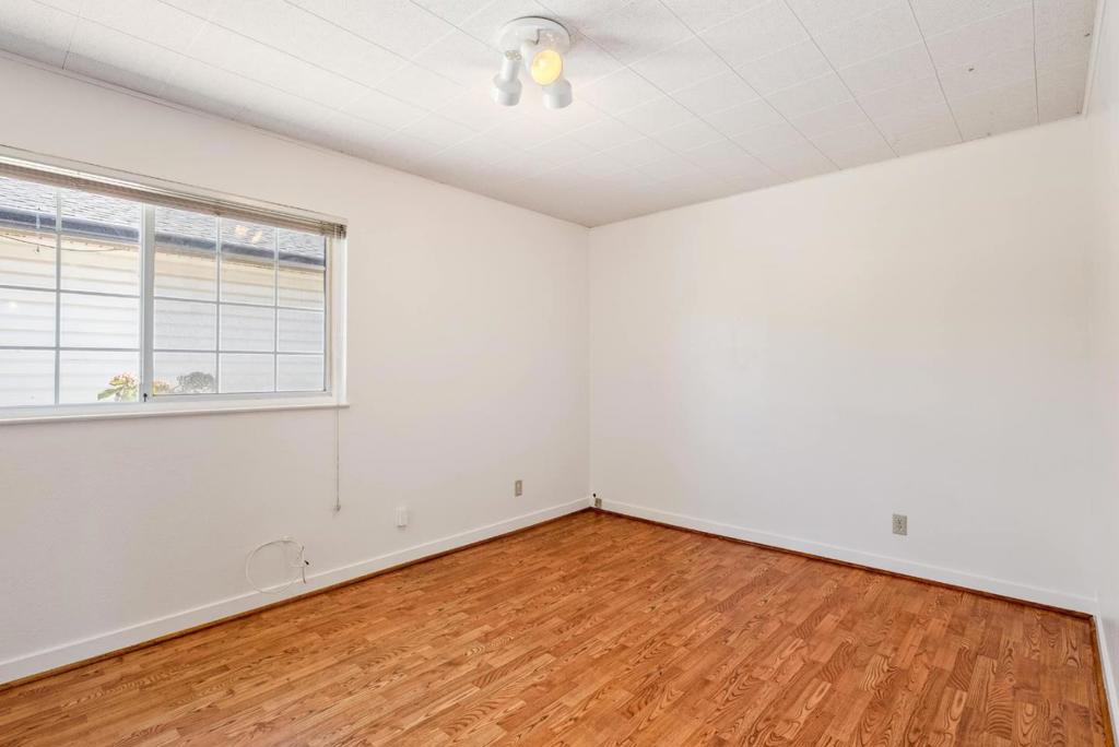 208 Angelus Drive Property Photo 18