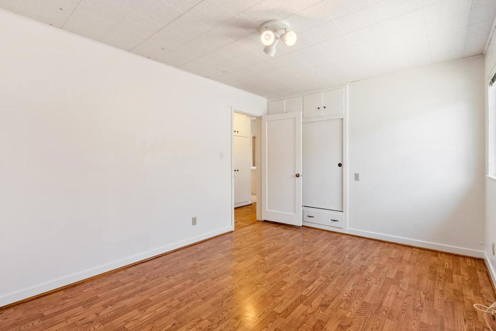 208 Angelus Drive Property Photo 19