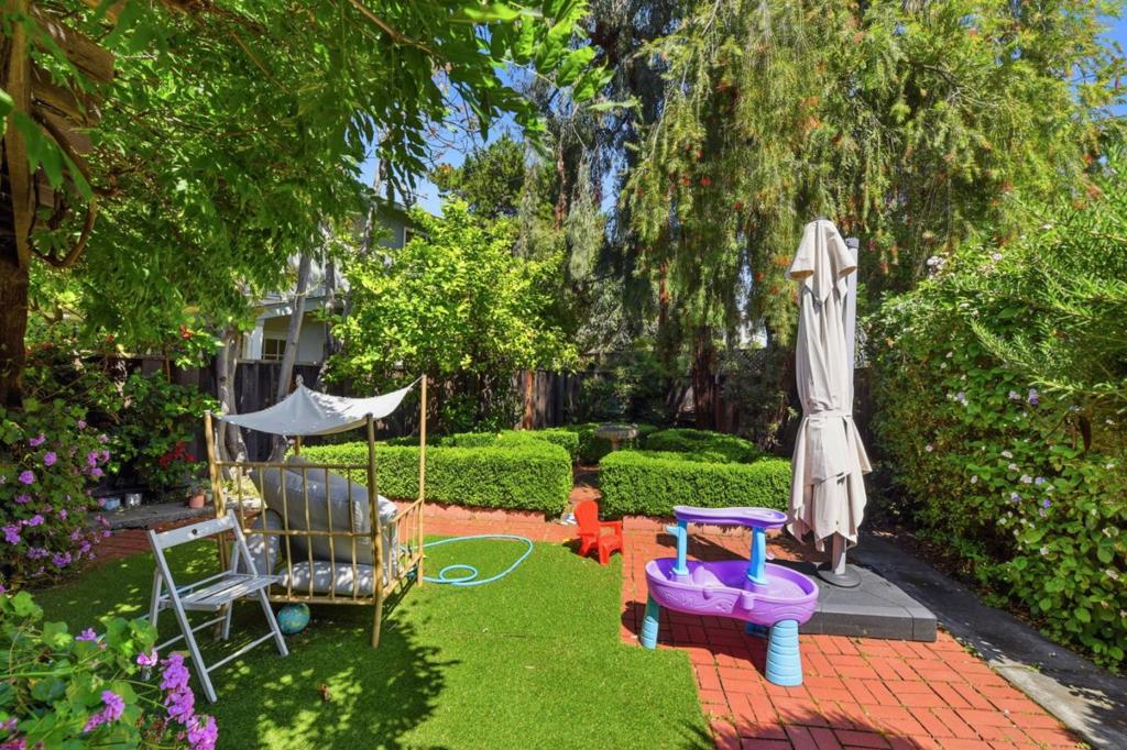 870 Williams Way Property Photo 14