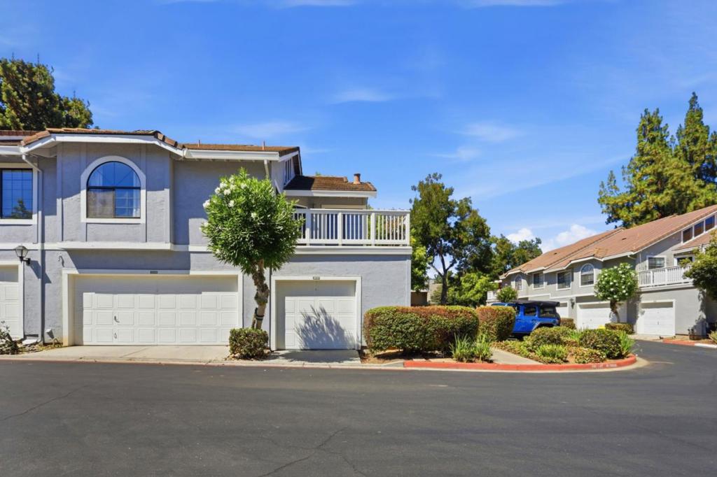 2538 Yerba Hills Court Property Photo 1