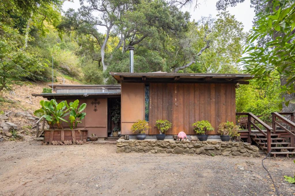 46837 Highway 1 Property Photo 1