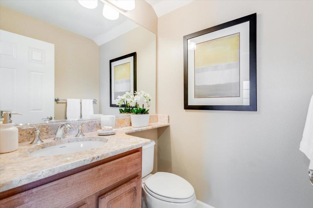 700 Paula Court Property Photo 13