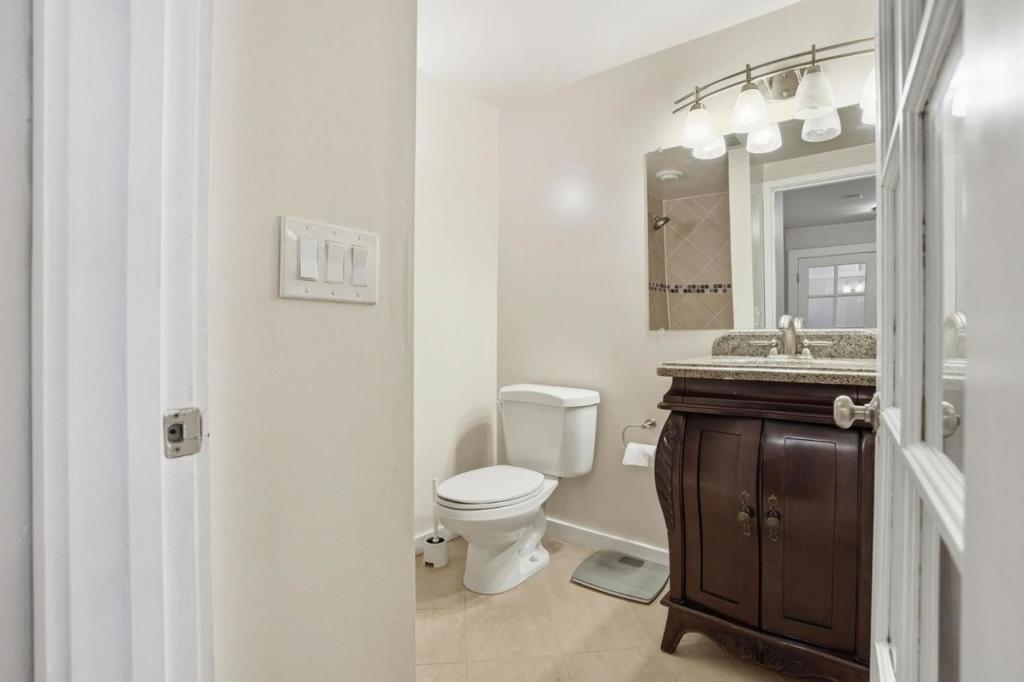 26 Big Tree Road Property Photo 28